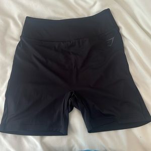 Black gymshark shorts